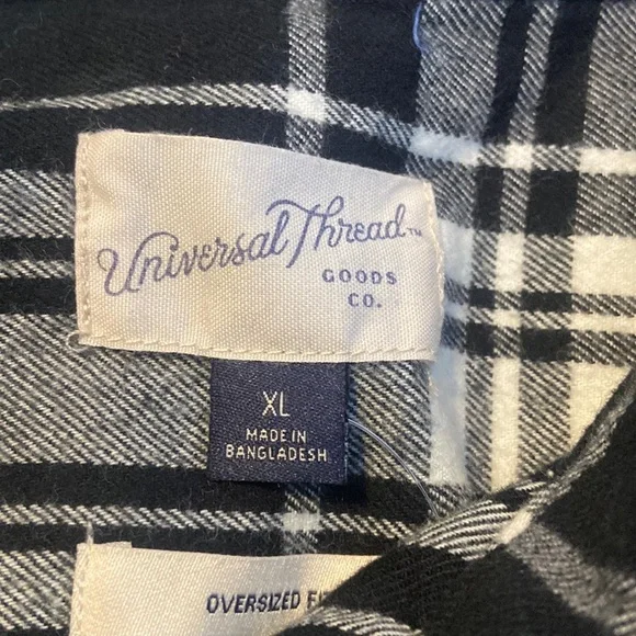 Universal Thread Black and White Plaid Shirt - Picture 2 of 8